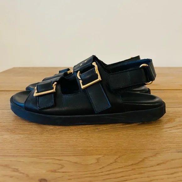 Alohas sandals size 9 - Picture 8 of 9